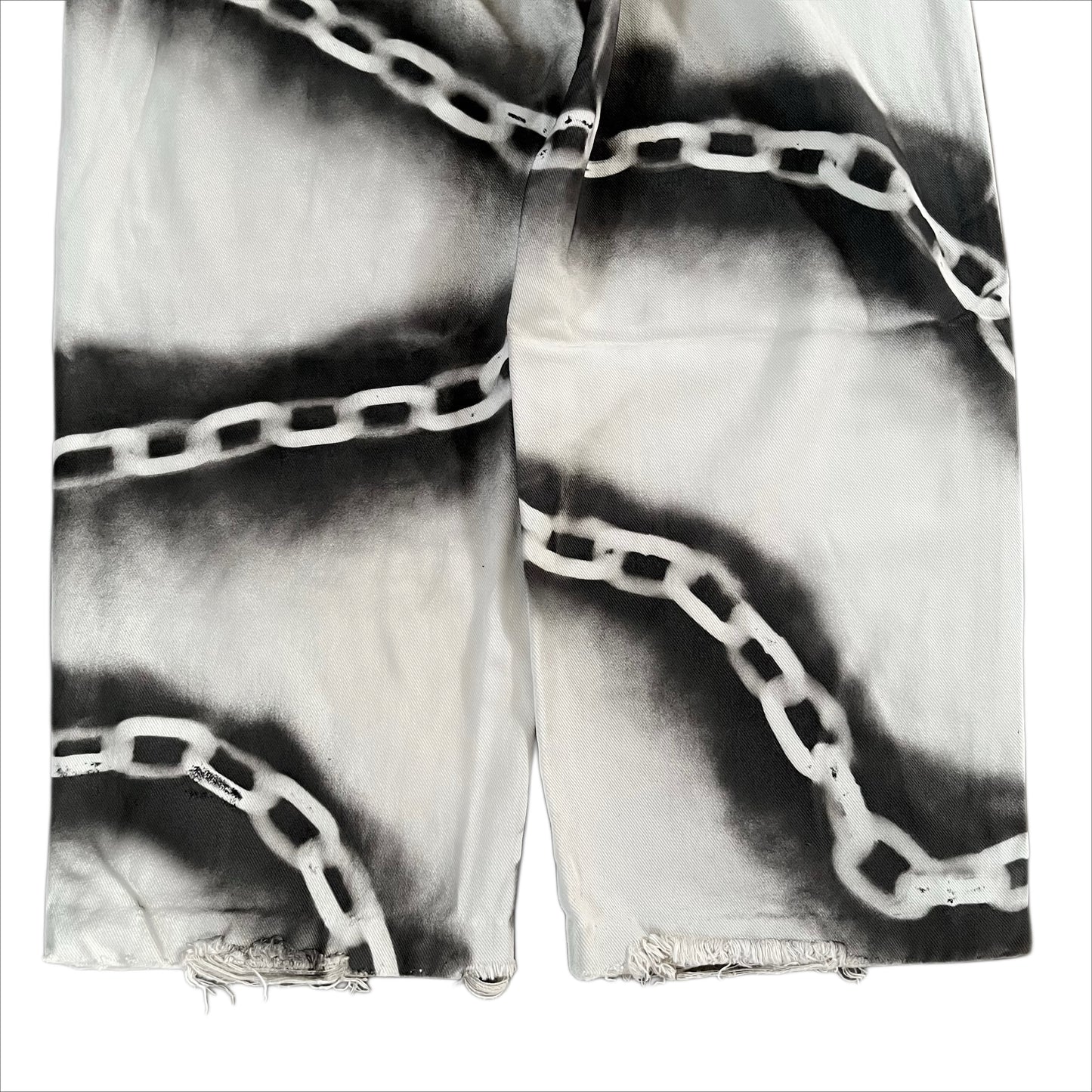 CHAIN II (30x30)