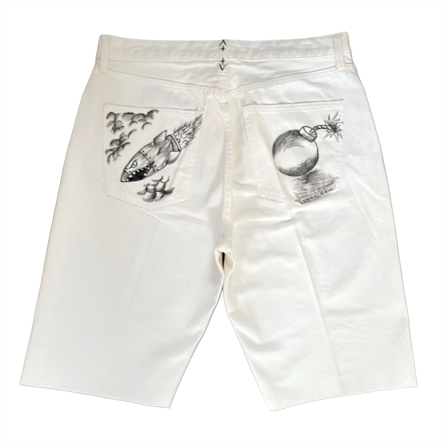 F*CK WAR (Sz 32)
