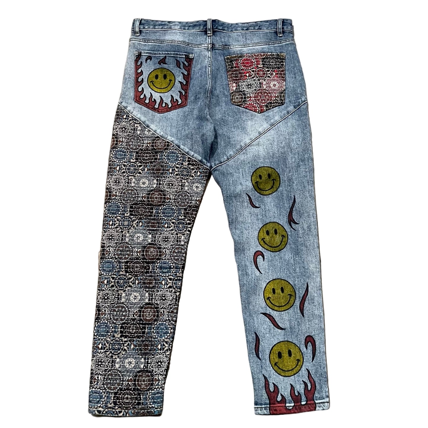 Boro Smiley (34x28)