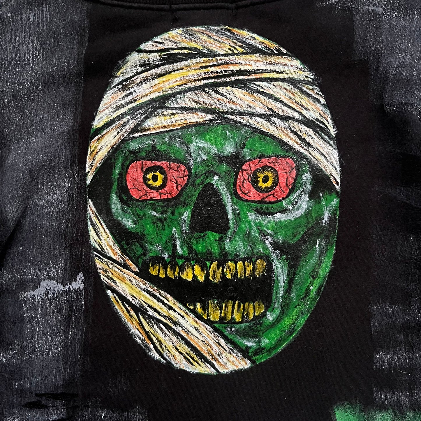 ZOMBIE (L)